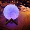 3D Moon LED Night Light Φωτιστικό με Σχήμα Φεγγαριού με Μπαταρία 11cm